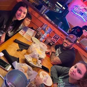 Meet your Posher, Camille